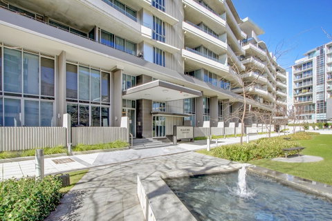 Realm Park 39 Barton ACT - Accommodation Search 40