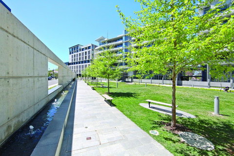 Realm Park 39 Barton ACT - Accommodation Search 24