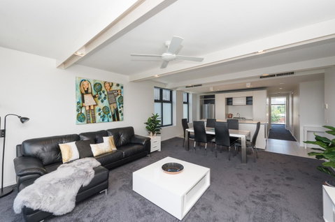 Dockside 4 Kingston ACT - Accommodation Search 6