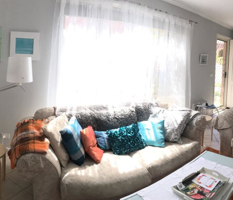 Finches Canberra - Accommodation Search 13