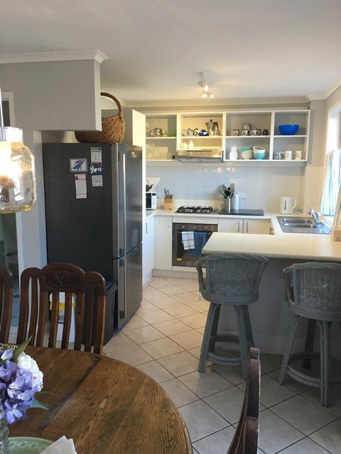 Finches Canberra - Accommodation Search 17