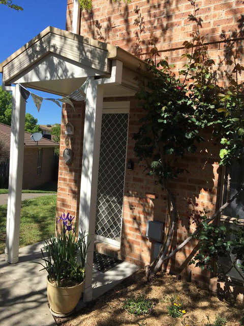 Finches Canberra - Accommodation Search 33