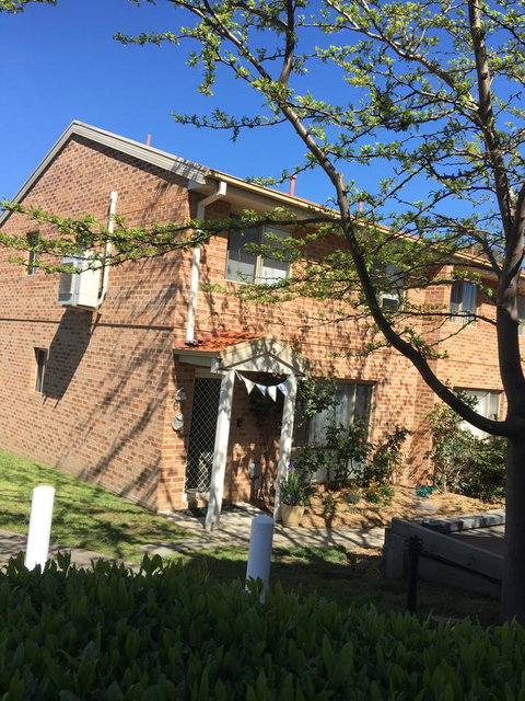 Finches Canberra - Accommodation Search 32