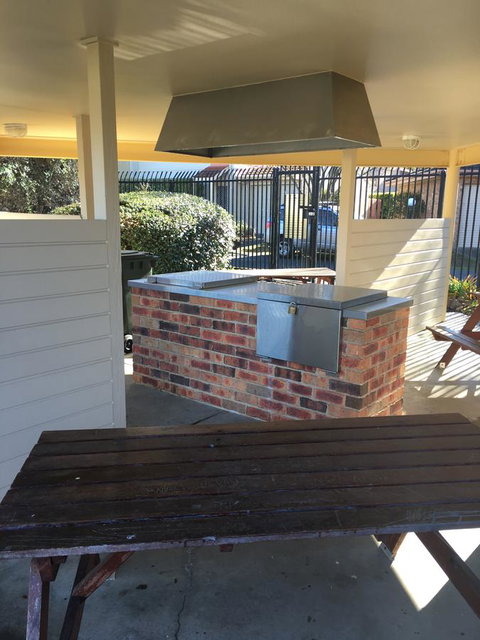 Finches Canberra - Accommodation Search 27