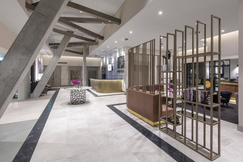 Deco Hotel Canberra - Accommodation Search 4
