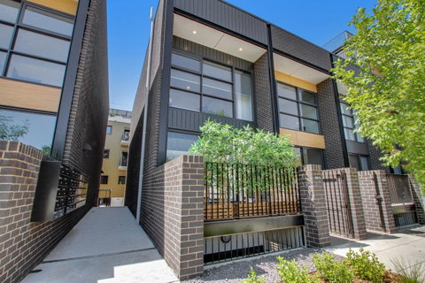 Accommodate Canberra - Parbery - Accommodation Search 4