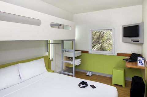 Ibis Budget Canberra - Accommodation Search 6