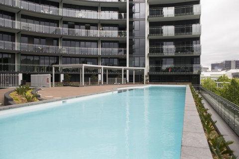 KUI - Manhattan Apartments - Accommodation Search 5