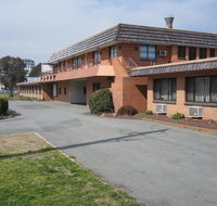 Canberra Lyneham Motor Inn - Accommodation Search