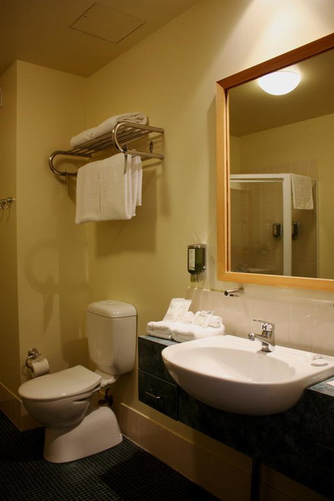 Quality Hotel Dickson - Accommodation Search 20