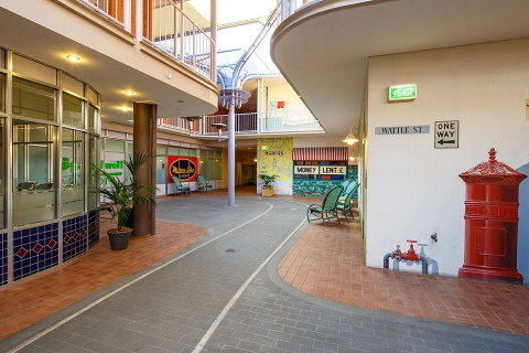 Quality Hotel Dickson - Accommodation Search 29