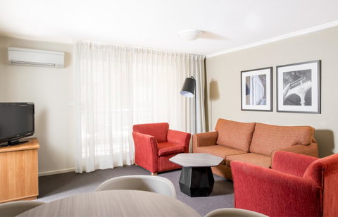 Mantra On Northbourne - Accommodation Search 15