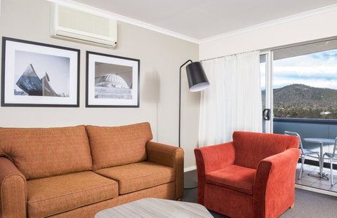 Mantra On Northbourne - Accommodation Search 3