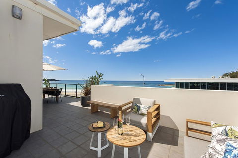 Mollymook Beachfront Penthouse 9 - Accommodation Search 9