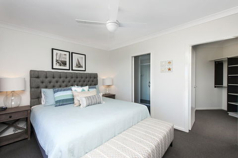 Mollymook Beachfront Penthouse 9 - Accommodation Search 11
