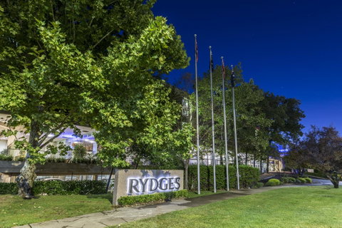 Rydges Canberra - Accommodation Search 18