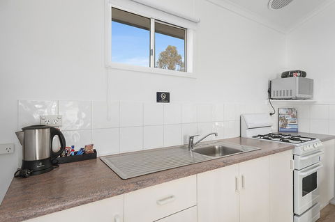 Port Broughton Tourist Park - Accommodation Search 39