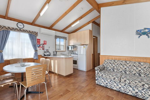 Port Broughton Tourist Park - Accommodation Search 27