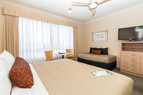 McCracken Country Club - Accommodation Search 10