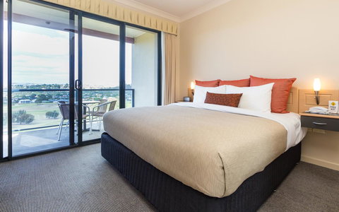 McCracken Country Club - Accommodation Search 19