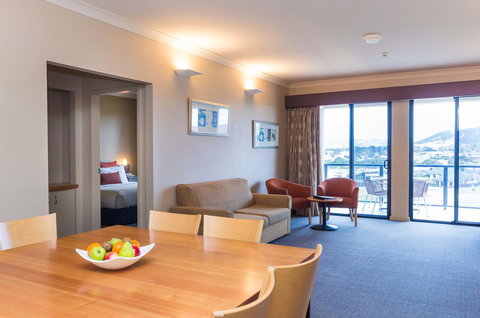 McCracken Country Club - Accommodation Search 29