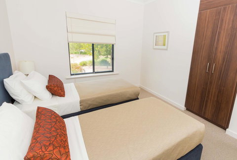 McCracken Country Club - Accommodation Search 34