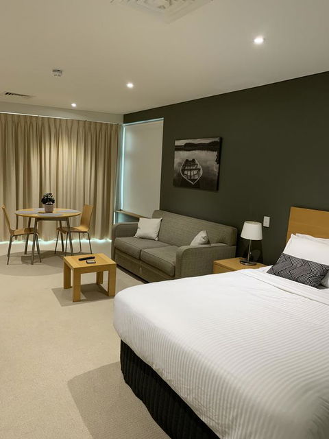 Wallaroo Marina Stayz - Accommodation Search 6