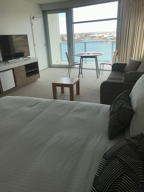 Wallaroo Marina Stayz - Accommodation Search 19