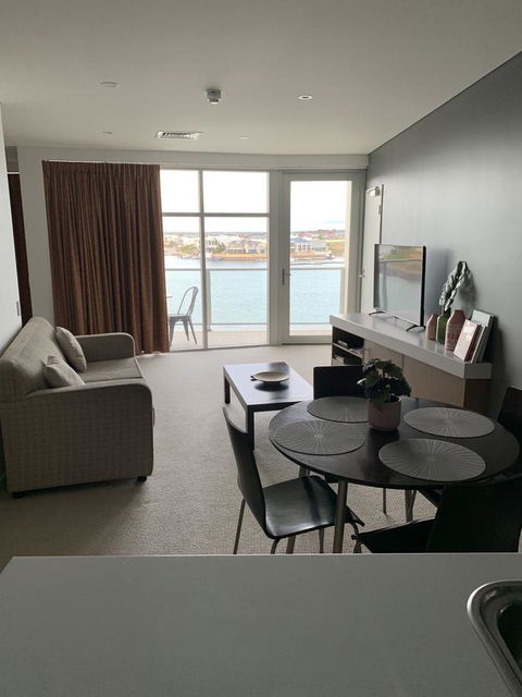 Wallaroo Marina Stayz - Accommodation Search 9
