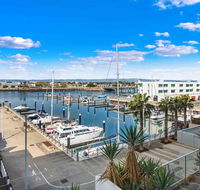 Port Adelaide Executive Waterfront Apartment - Accommodation Search
