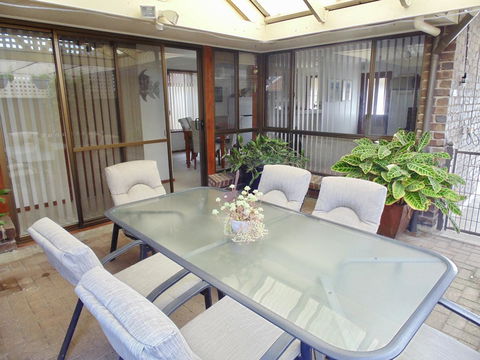 Baronet B & B - Accommodation Search 16