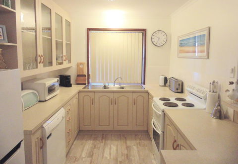 Baronet B & B - Accommodation Search 8