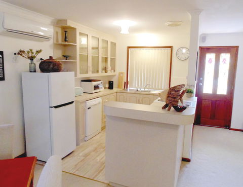 Baronet B & B - Accommodation Search 9