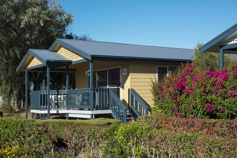 The Retreat West Beach Parks - Accommodation Search 12