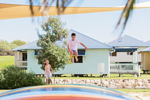 The Retreat West Beach Parks - Accommodation Search 5