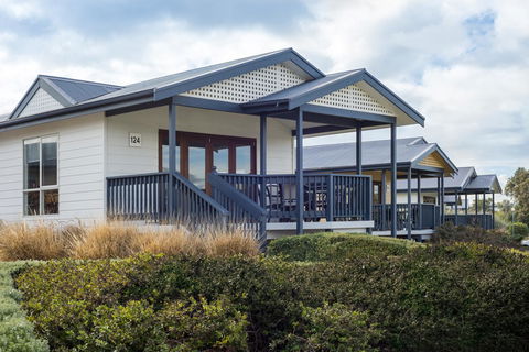 The Retreat West Beach Parks - Accommodation Search 14