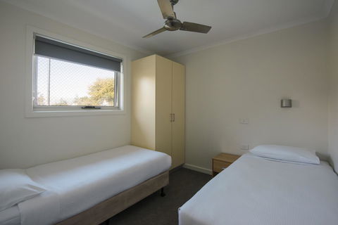 The Retreat West Beach Parks - Accommodation Search 19