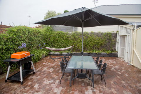 Wayfarers Cottage - Accommodation Search 12