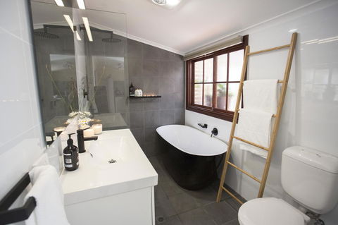 Wayfarers Cottage - Accommodation Search 3