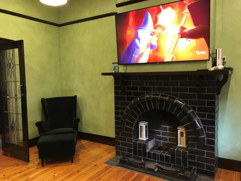 Ambrosia Holiday Home - Accommodation Search 11