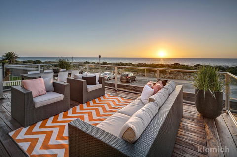The Beach House @ Grange - Accommodation Search 2