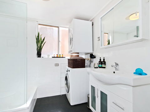 Monaco Court Apartment Adelaide - Accommodation Search 8