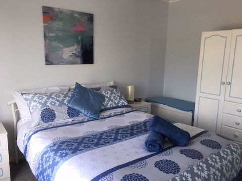 Emu Bay Holiday Homes - Accommodation Search 38