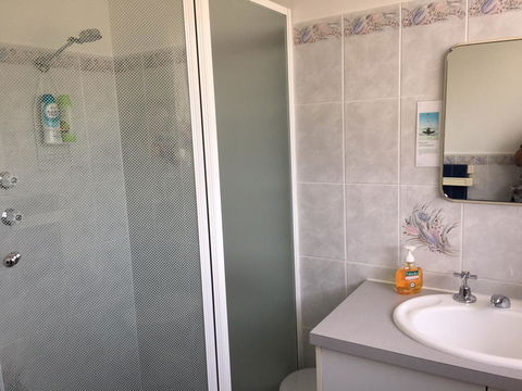 Emu Bay Holiday Homes - Accommodation Search 35