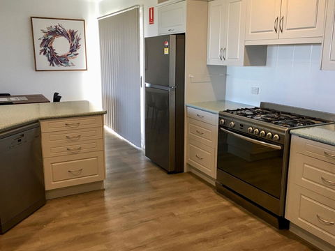 Emu Bay Holiday Homes - Accommodation Search 29
