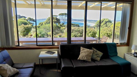 Emu Bay Holiday Homes - Accommodation Search 9