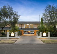 Garden City Motor Inn - Accommodation Search