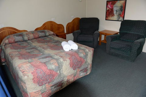 Ardeanal Motel - Accommodation Search 32