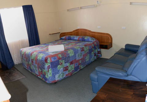 Ardeanal Motel - Accommodation Search 11