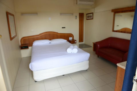 Ardeanal Motel - Accommodation Search 15